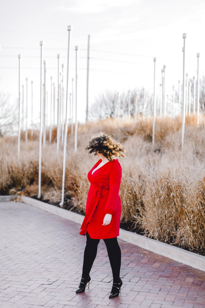 Why I love the J. Crew 365 crepe dress so much. It's my go-to for an interview, first day on the job and anything in-between. I even wear it for drinks out with friends.