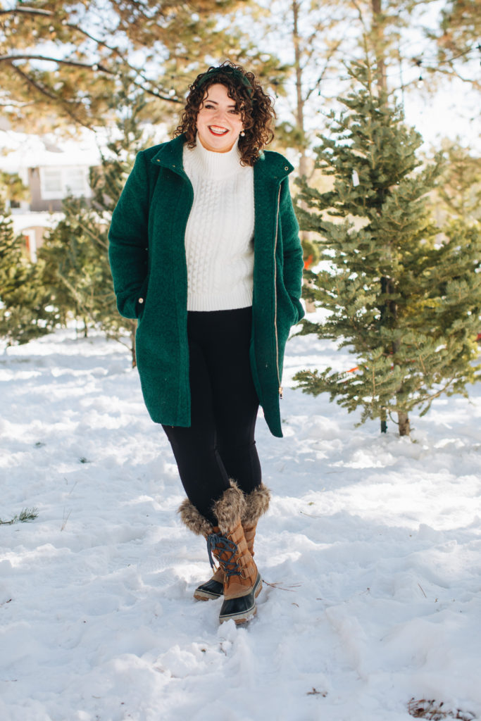What to wear in the winter, a cute, fashionable winter outfit | Theadoredlife.com